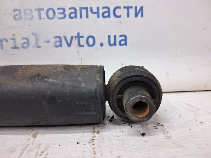 Амортизатор задний Nissan Qashqai J11 1.2 БЕНЗИН HRA2DDT 2013 (б/у) Київ - зображення 3