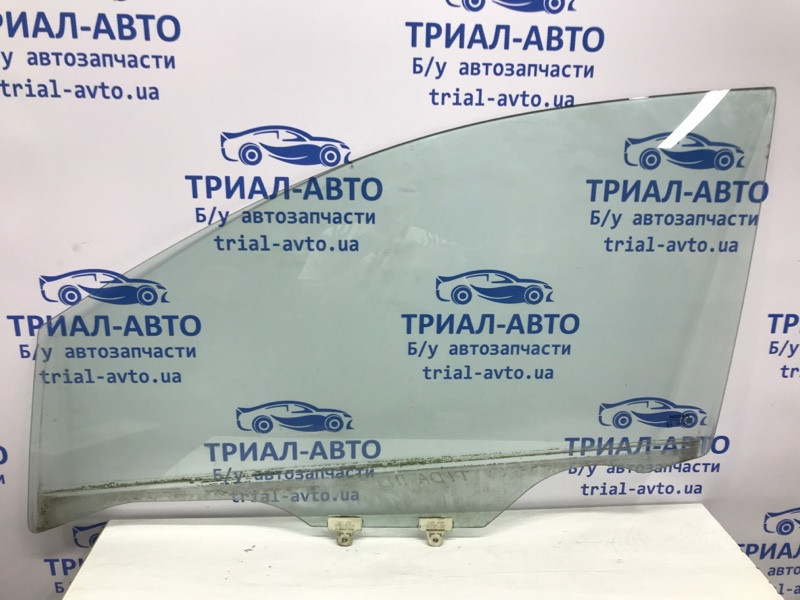 Стекло двери переднее левое Nissan Tiida C11 1.6 БЕНЗИН HR16 2004 (б/у) Киев - изображение 1