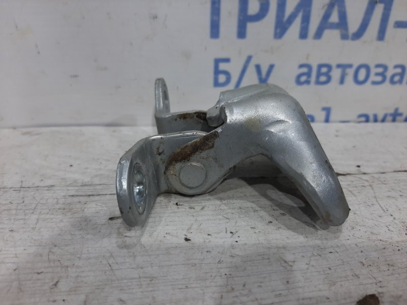 Петля двери задней левой верхняя Toyota Avensis 2002-2010 6876020121 (Арт. 26515) Киев - изображение 1