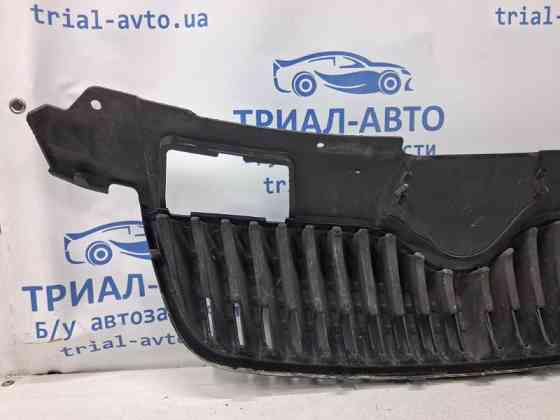 Решетка радиатора Skoda Fabia 2007-2014 5J0853668 9B9 (Арт. 78128) Київ