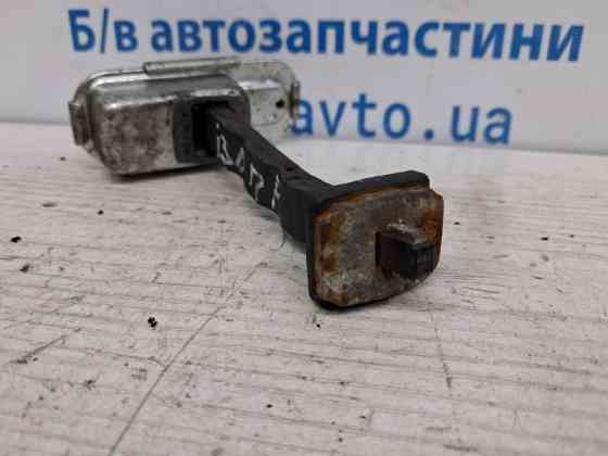 Ограничитель двери передний правый Hyundai I30 2011-2017 79390A6000 (Арт. 70793) Киев
