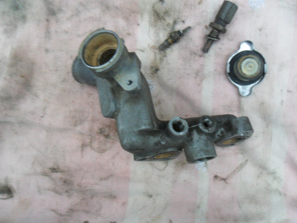 Mazda KL611517ZA, Горловина радиатора Мазда Кседокс 2.0, V6, оригінал Винница - изображение 8