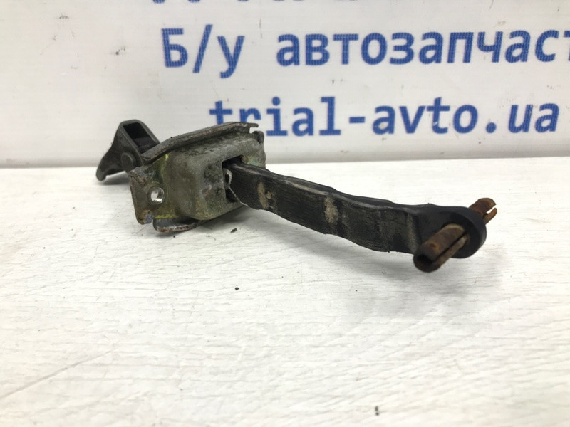Ограничитель двери передний правый Suzuki Grand Vitara 2005-2016 81810-65J01 (Арт. 29794) Київ - зображення 3