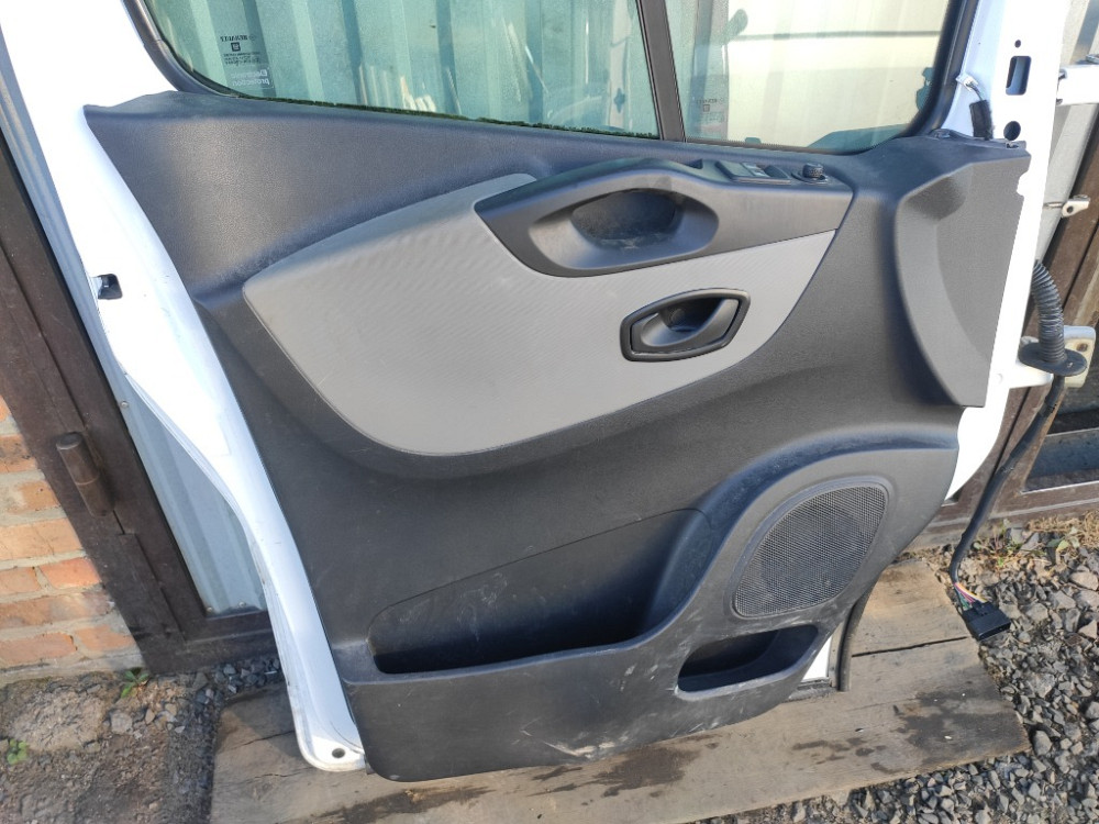 Карта обшивка передней левой двери Renault Trafic III 2014-2023 Ковель - изображение 2
