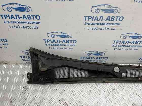 Дефлектор дворников Toyota Camry 2001-2006 5570033200 (Арт. 81141) Киев
