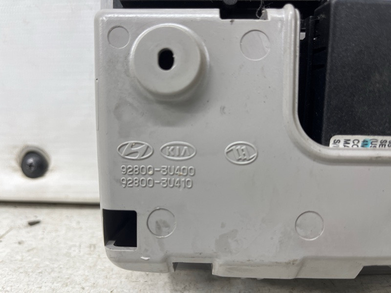 Плафон передний Kia Sportage 2010-2016 928003U400 (Арт. 70881) Киев - изображение 3