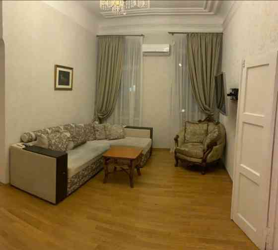 Продам 3к квартиру 67м2 в центре. Р-н Каскад Плазы Дніпро