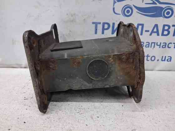 Кронштейн бампера передний правый Hyundai I30 FD 1.6 БЕНЗИН G4FC 2007 (б/у) Київ