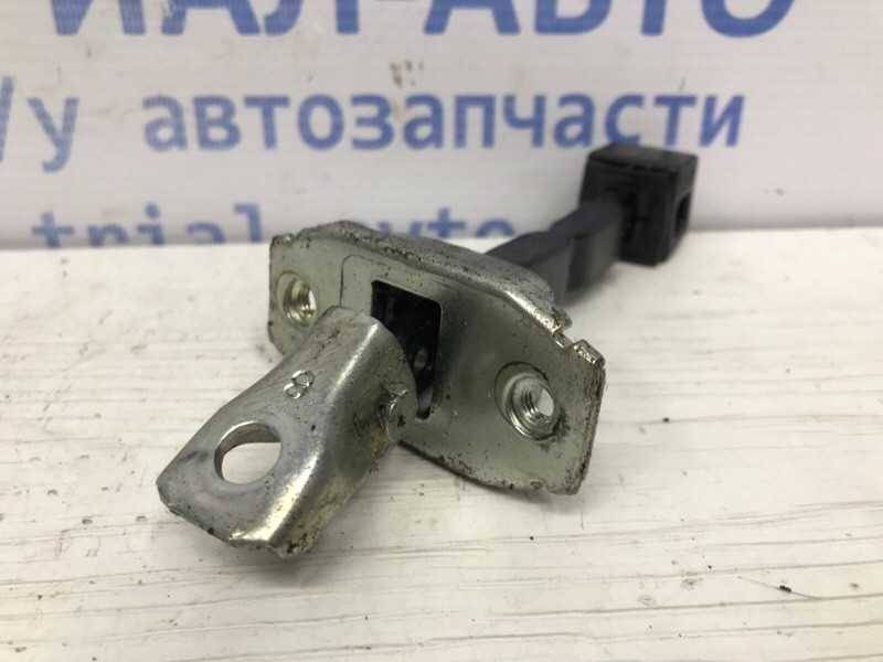 Ограничитель двери передний левый Mitsubishi Outlander 2009-2012 5702A079 (Арт. 51756) Киев - изображение 2