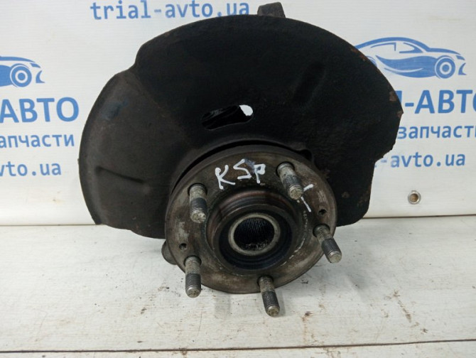 Кулак поворотный левый со ступицей Kia Sportage SL 1.7 DIESEL D4FD 2010 (б/у) Київ - зображення 1
