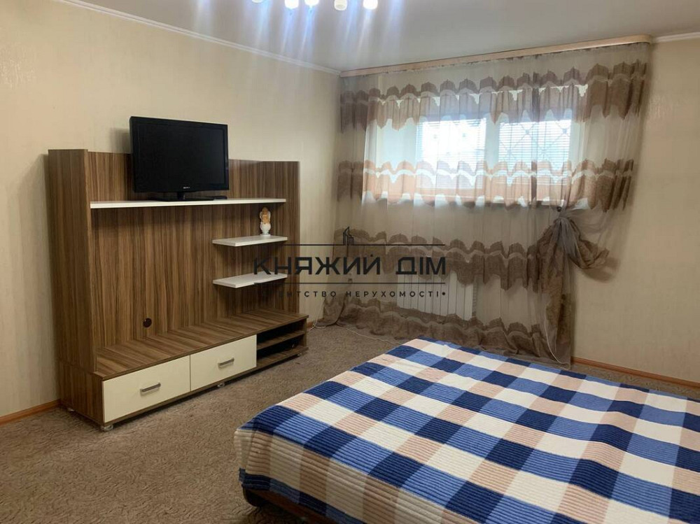 Оренда 2-кімнатної роздільної квартира по вул. Оноре де Бальзака, масив Троєщина. Код 11153885. Киев - изображение 1