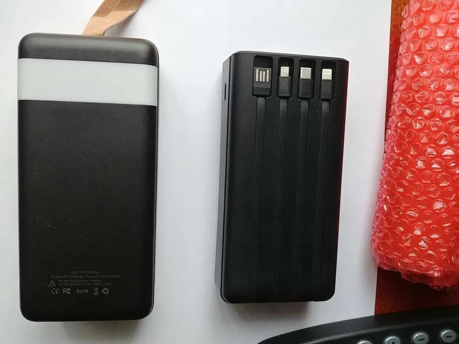 Мощный Power Bank 50000 мАч 4 USB+LED фонарик Лубни - зображення 4