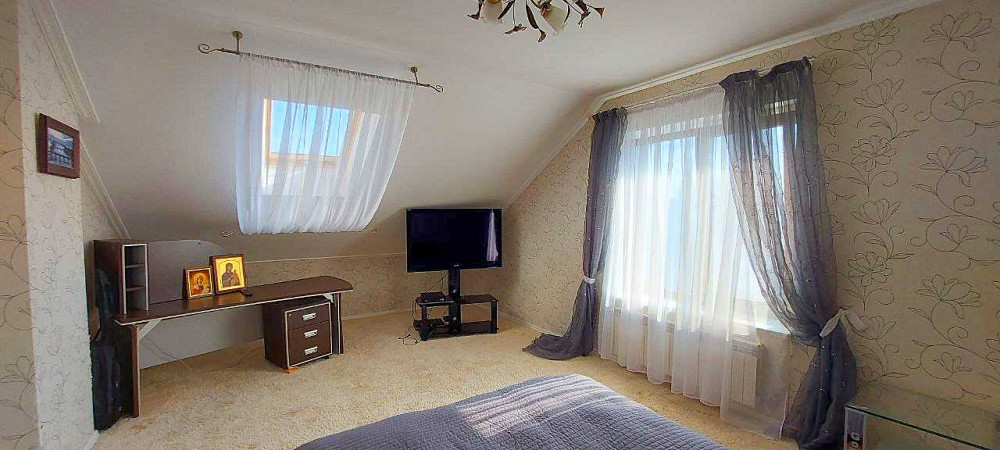продажа 4-к дом Макаровский, Макаров, 249900 $ Макаров - изображение 9