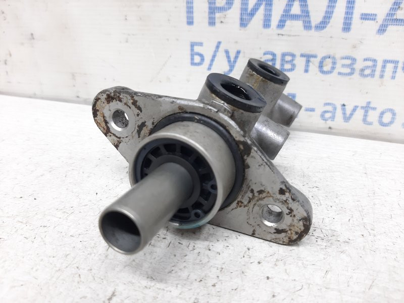 Тормозной цилиндр главный Hyundai Tucson JM 2.0 DIESEL D4EA 2004 (б/у) Киев - изображение 2