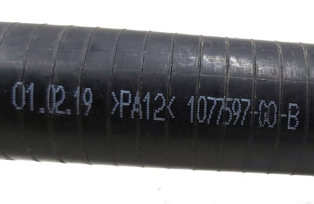 Патрубок системы охлаждения основной батареи RWD AWD Tesla model 3 1077597-00-D Київ - зображення 3