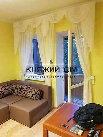 Продаж 3 кімнатна квартира м. Шулявська КОД  21147551 Київ