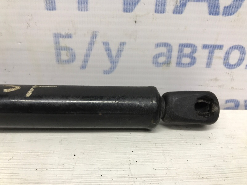 Амортизатор крышки багажника Hyundai Santa fe CM 2.7 БЕНЗИН G6EA 2005 (б/у) Киев - изображение 3