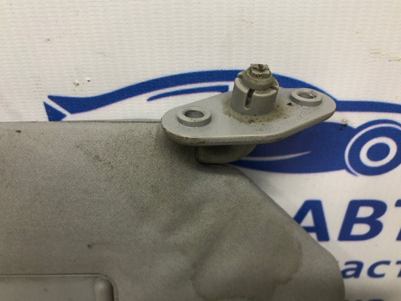 Козырек солнцезащитный правый Mitsubishi Pajero Sport K9 2.5 DIESEL 4D56 1996 (б/у) Киев - изображение 4