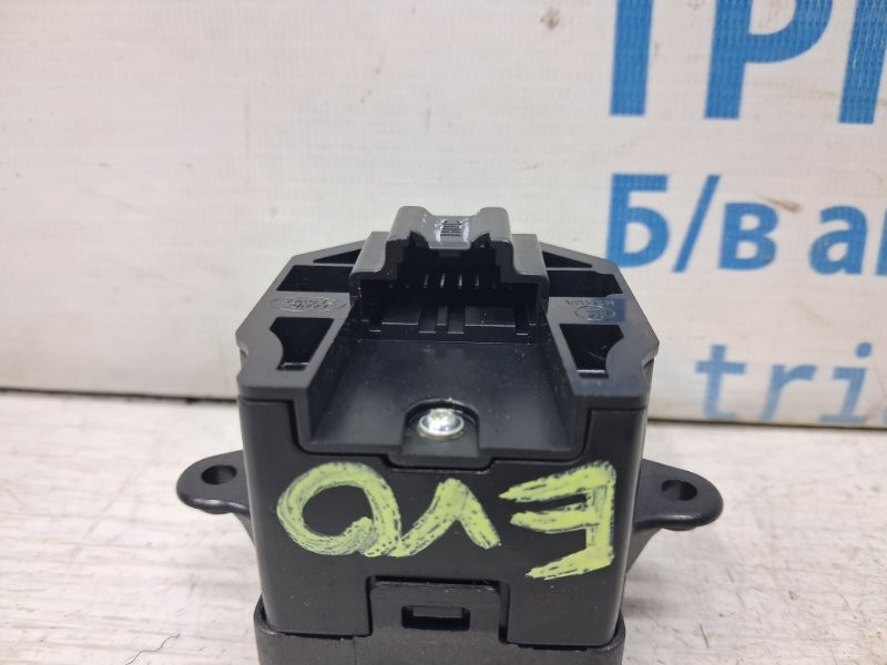 Кнопки управления  Land Rover Range Rover Evoque 2011-2018 LR042669 (Арт. 84523) Київ - зображення 3