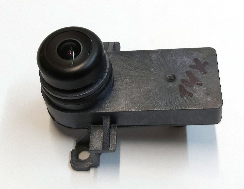 Камера кнопки открытия крышки багажника Tesla model 1095949-00-D Київ - зображення 1