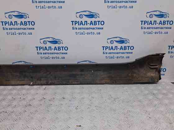 Накладка порога внешняя левая Mitsubishi Pajero Wagon 4 3.2 ДИЗЕЛЬ 4M41 2006 (б/у) Київ