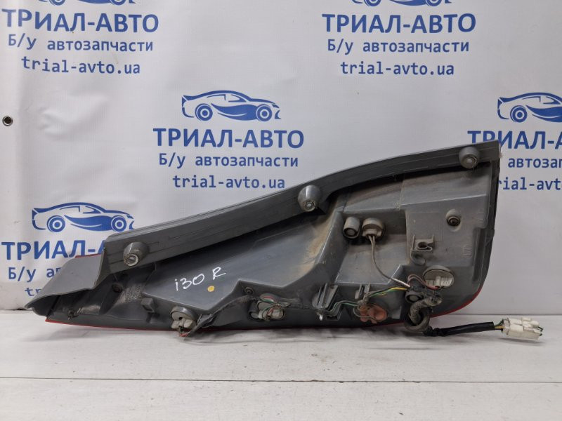 Фонарь задний внешний правый Hyundai I30 FD 1.6 DIESEL D4FB 2007 (б/у) Киев - изображение 6