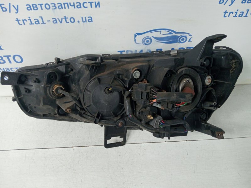 Фара правая Mitsubishi Lancer 10 1.5 БЕНЗИН 4A91 2007 (б/у) Киев - изображение 4