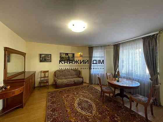 Продаж 3 кімнатна квартира м. Лівобережна КОД 21147395 Київ