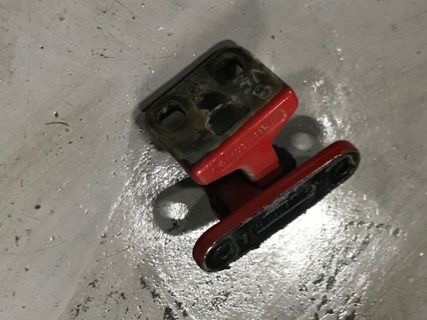 Бу петля двери задней левой верхняя Mercedes W168, A1687301937 Кропивницкий - изображение 1