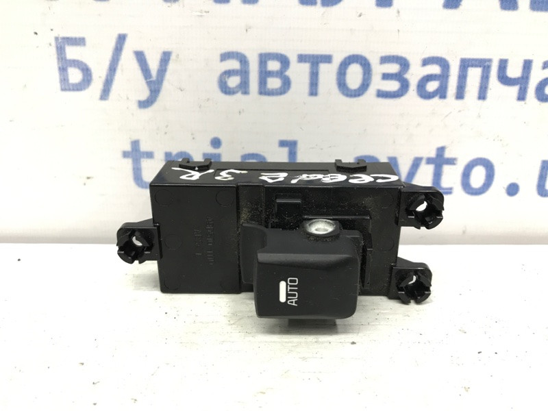 Кнопка стеклоподъемника Kia Ceed 2012-2018 93580A2000 (Арт. 44331) Киев - изображение 1