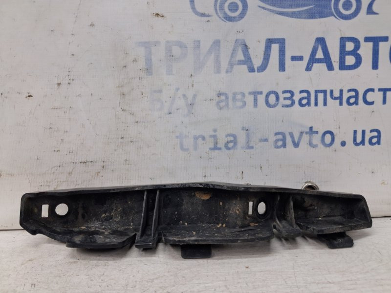 Кронштейн бампера передний левый Kia Ceed ED 1.6 DIESEL D4FB 2006 (б/у) Київ - зображення 3