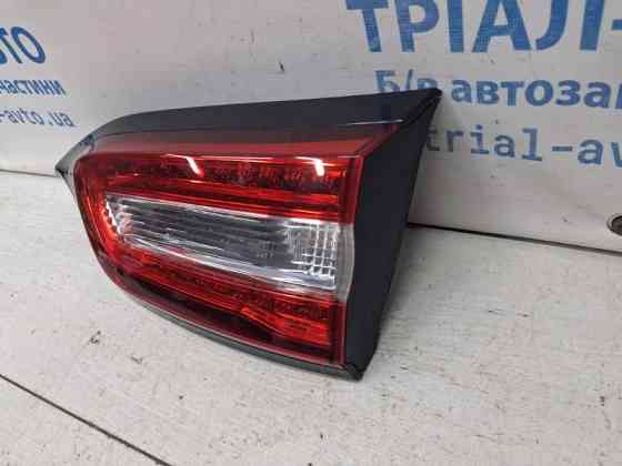 Фонарь задний внутренний правый Jeep Cherokee KL 2.4 БЕНЗИН ED6 2013 (б/у) Киев