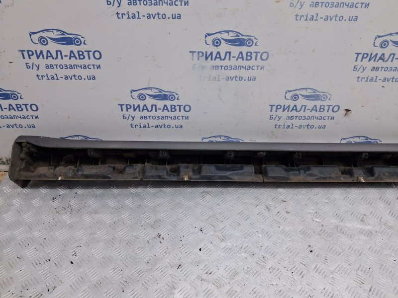 Накладка порога внешняя левая Mitsubishi Outlander CU 2.4 БЕНЗИН 4G69 2003 (б/у) Киев - изображение 5