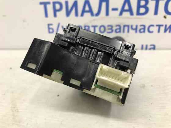 Переключатель подрулевой правый(дворники) Nissan Pathfinder 2004-2014 25260EA000 (Арт. 56318) Киев