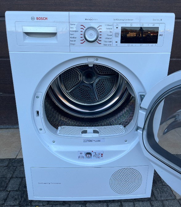 Сушка Bosch Serie8 з тепловим насосом 1000Вт ідеальний стан Бережани - зображення 4