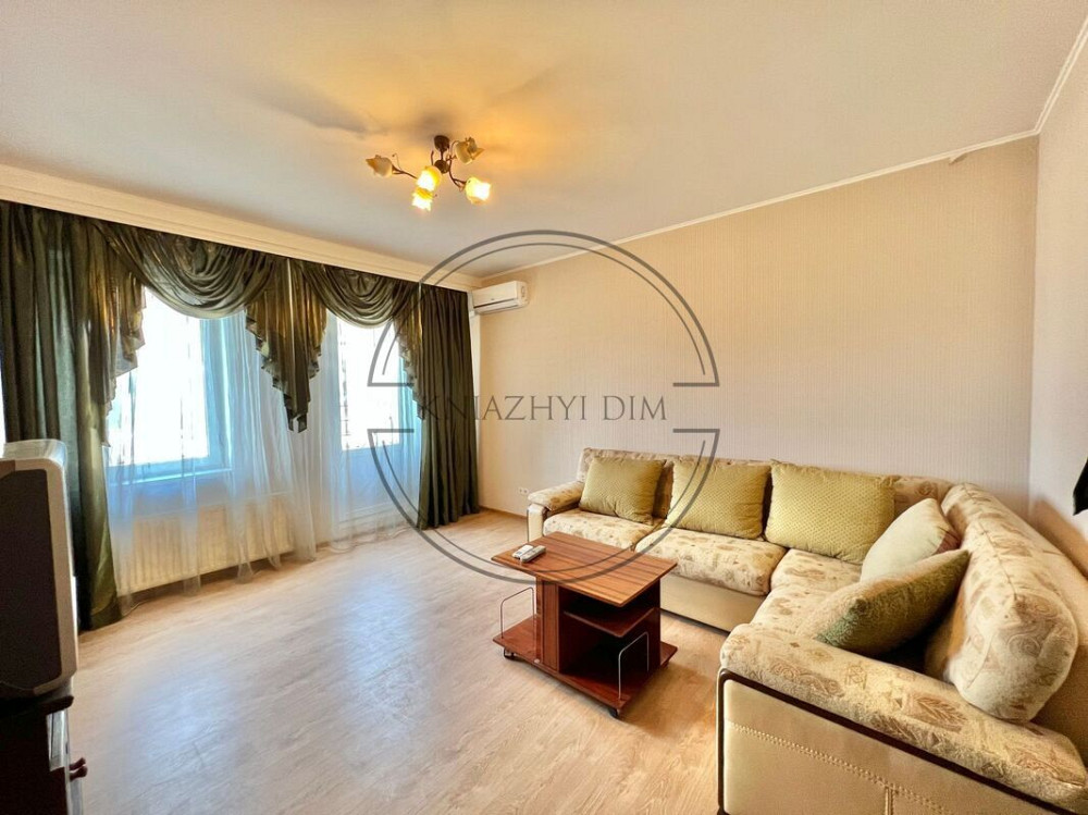 Продаж 1-кімнатної роздільної квартири в Ірпені. № 21145238 Київ - зображення 2