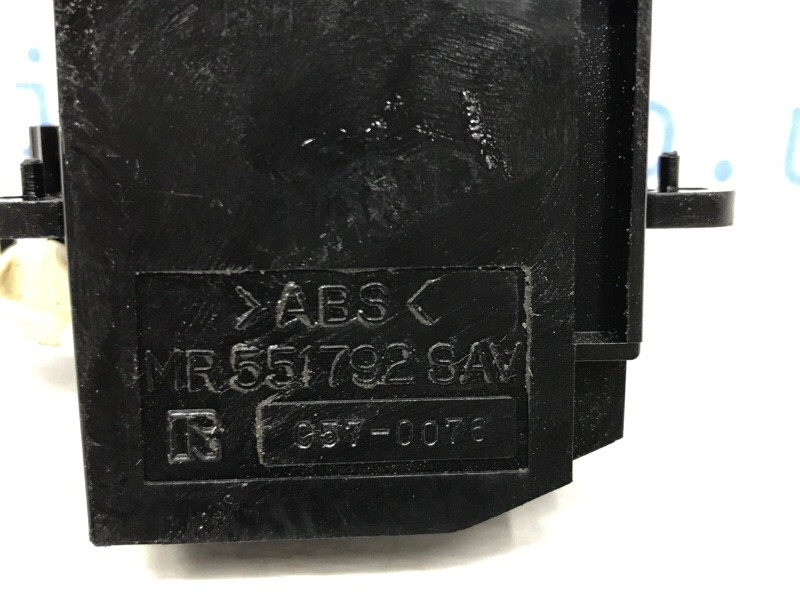 Датчик угла поворота руля Mitsubishi Pajero Wagon 4 3.2 ДИЗЕЛЬ 4M41 2006 (б/у) Київ - зображення 4