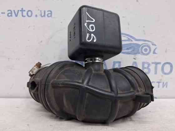 Патрубок воздушного фильтра Suzuki Grand Vitara 2005-2016 1388165J00 (Арт. 61947) Киев
