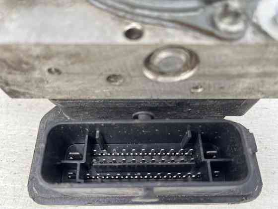 Блок abs Jeep Cherokee KL 2.4 БЕНЗИН ED6 2013 (б/у) Киев