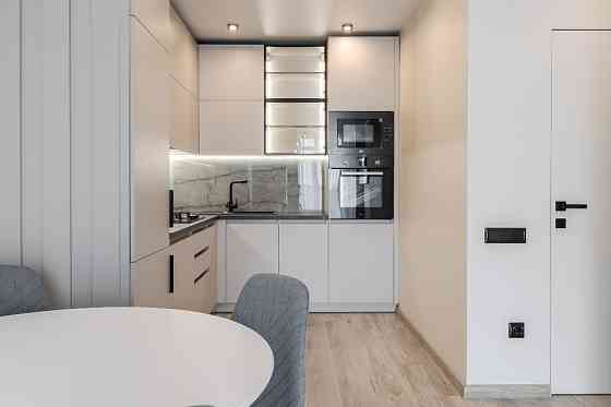 Продаж 1км. квартири Підстригача Авалон Холідей 39м2 Львов