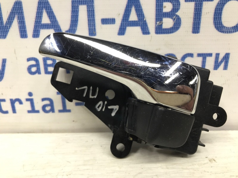 Ручка двери внутренняя левая Mitsubishi Lancer 10 1.8 БЕНЗИН 2007 (б/у) Киев - изображение 1