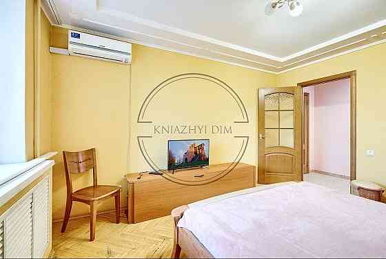 Оренда 2-х к.кв. по вул. Жилянській. метро Олімпійська, метро Університет в Голосіївському р-ні. Код Київ