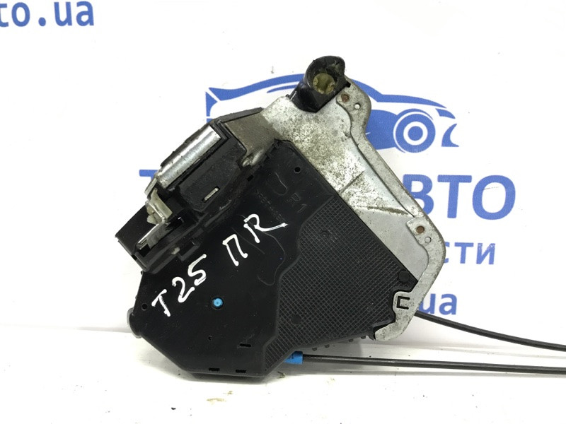 Замок двери передний правый Toyota Avensis T25 1.8 БЕНЗИН 1ZZFE 2002 (б/у) Киев - изображение 2