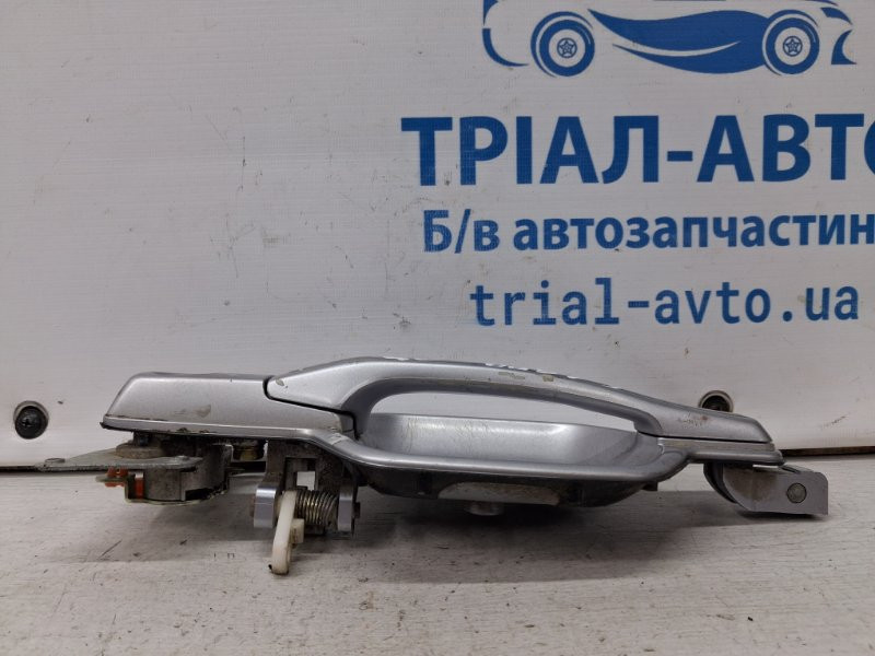 Ручка двери внешняя передняя левая Mitsubishi Pajero Wagon 3 3.2 ДИЗЕЛЬ 4M41 1999 (б/у) Киев - изображение 2