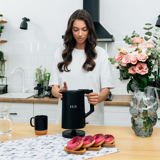 Электрочайник QUIN KTL-101 Black 1.5 л черный Київ - зображення 8