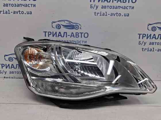 Фара правая галоген SsangYong Korando C200 2.0 DIESEL D20DT 2010 (б/у) Київ