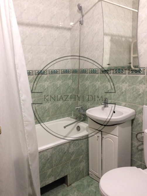 Без комиссии! Уютная 1 к. кв. напротив парка Славы, м. Арсенальная. Київ - зображення 4