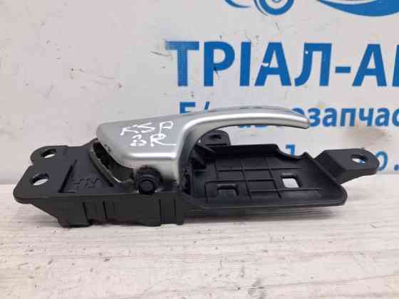 Ручка двери внутренняя правая Kia Sportage 2015-2022 82620F1000KA1 (Арт. 70700) Киев