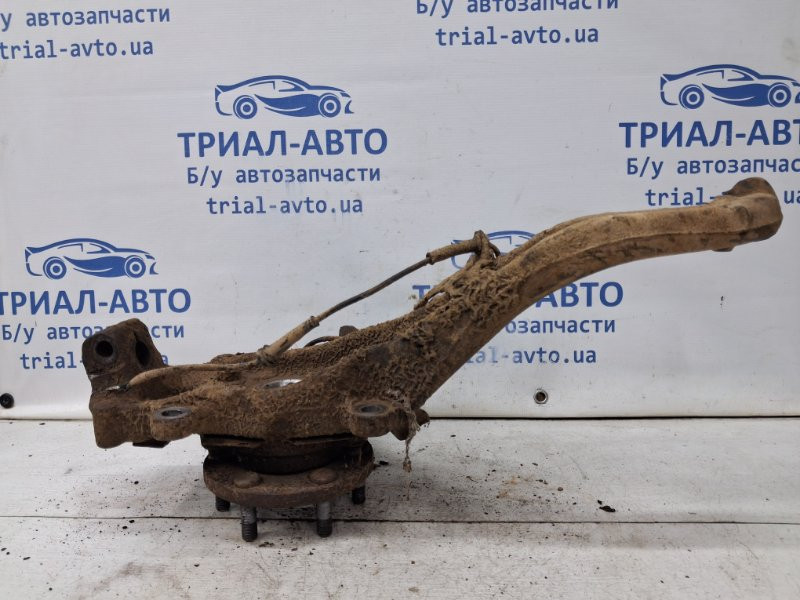 Кулак поворотный правый со ступицей Nissan Navara D40 2.5 DIESEL YD25DDTI 2004 (б/у) Київ - зображення 2