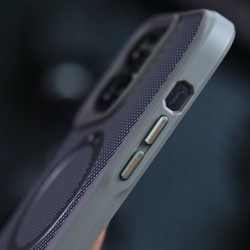 TPU+PC чехол Metal Buttons with MagSafe Carbon Ring для Apple iPhone 16 Pro Max (6.9") Херсон - зображення 4
